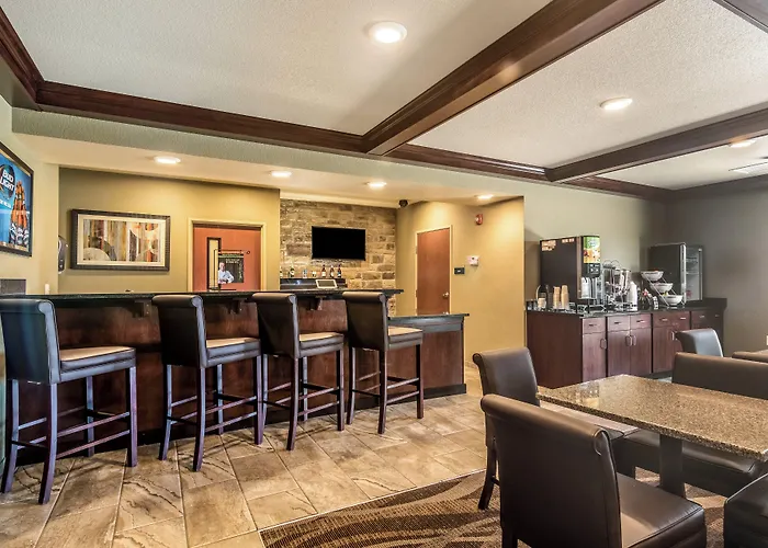 Cobblestone Inn & Suites - Lakin