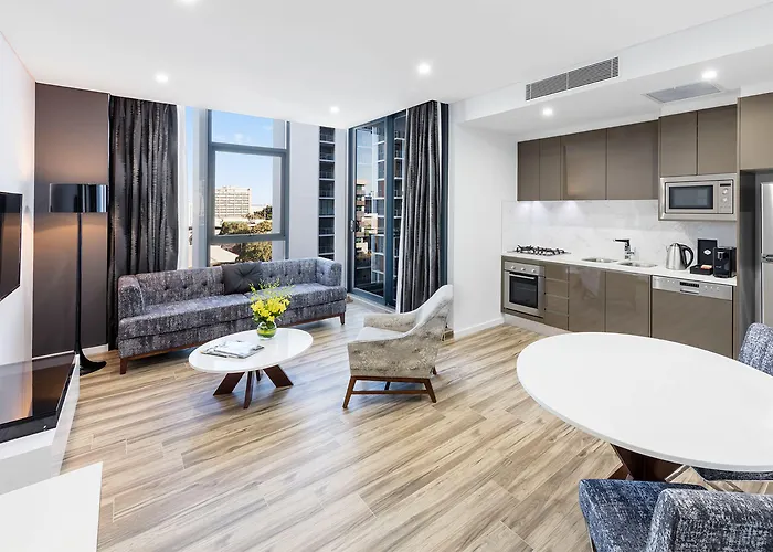 Meriton Suites Mascot Central