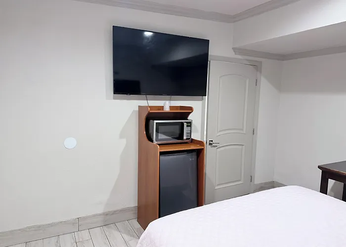 Town House Motel