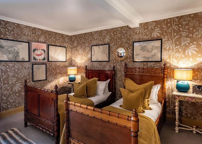 The Loch Lomond Arms Hotel