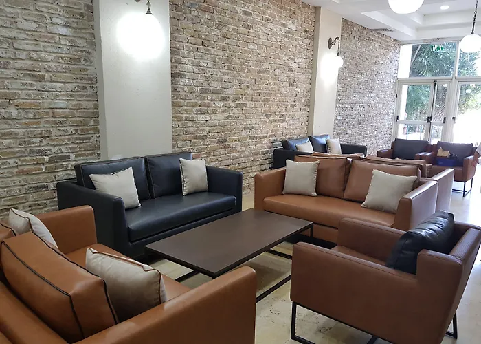 Royal Plaza Hotel