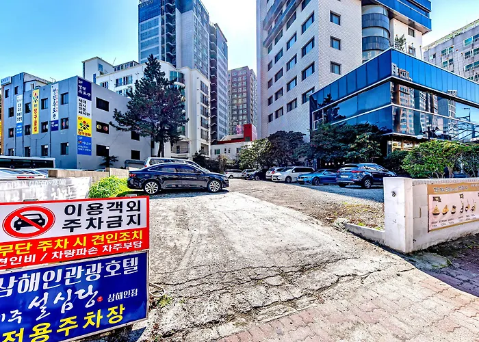 Samhaein Tourist Hotel