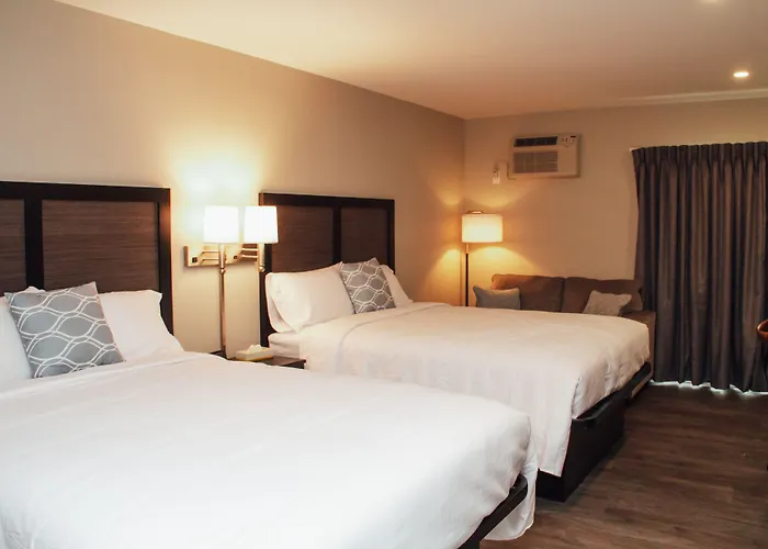 Country Squire Inn And Suites