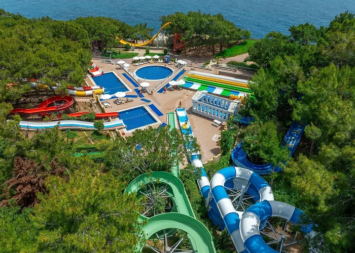 Waterplanet Hotel & Aquapark