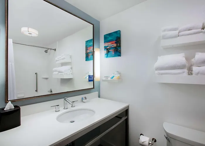 Hilton Garden Inn Mobile Downtown