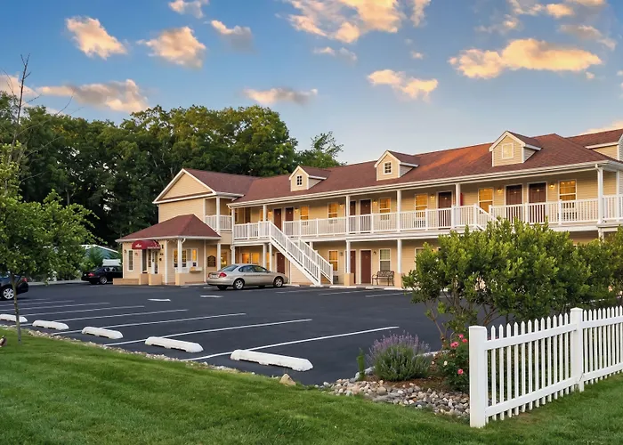 At 9 Motel Near Freehold I-195