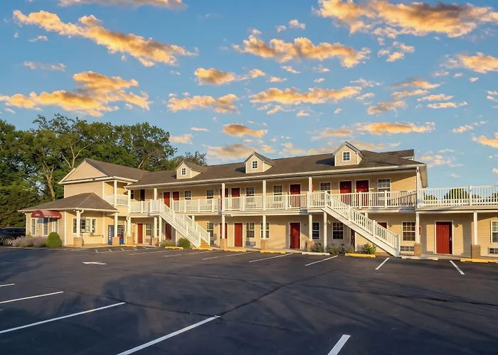 At 9 Motel Near Freehold I-195