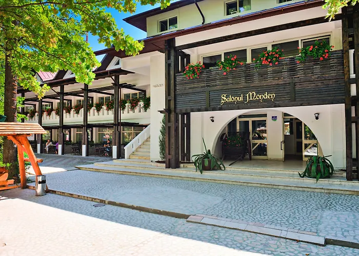 Hotel Cornul Vanatorului