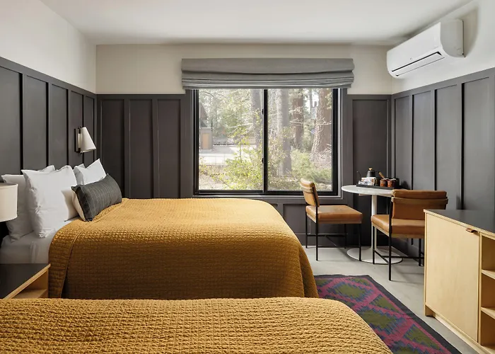 The Coachman Hotel