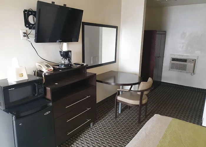 Days Inn By Wyndham Vernal Southwest