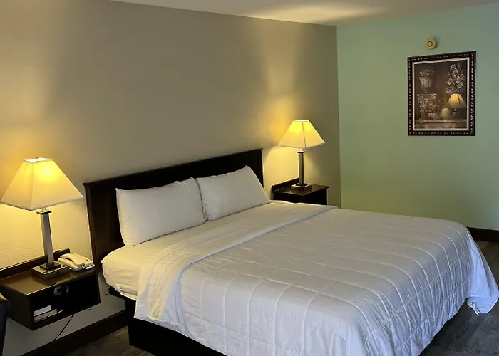 Four Winds Motel & Rv Park