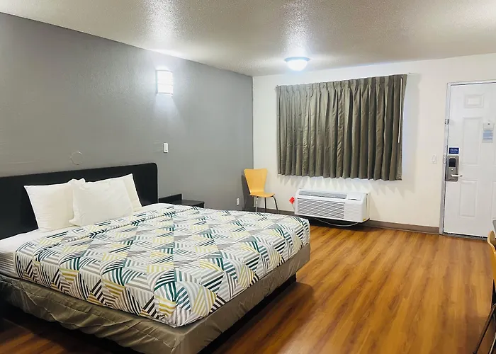 Motel 6-Brinkley, Ar