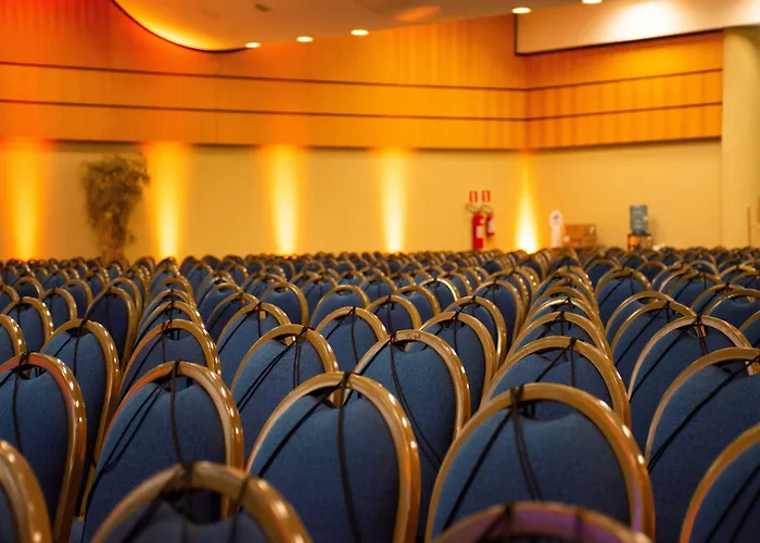Hotel Golden Park Internacional Foz&Convenções By Nacional Inn