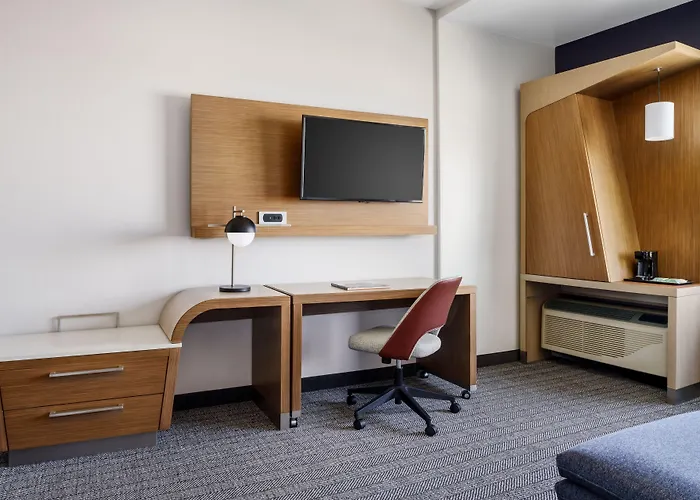 Courtyard By Marriott Phoenix Mesa Gateway Airport
