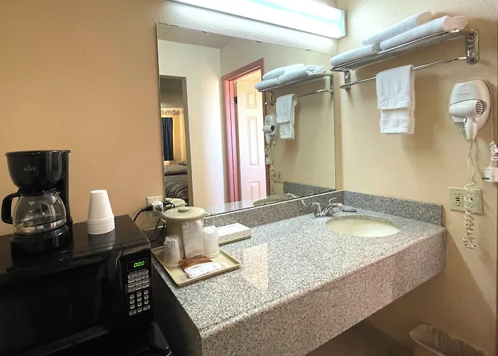 Seminole Inn - Seminole, Texas