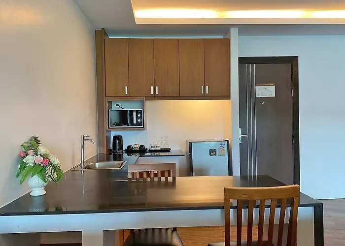Phi Phi Cliff Beach Resort