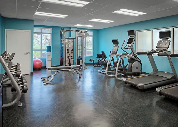 Fairfield Inn & Suites By Marriott Easton