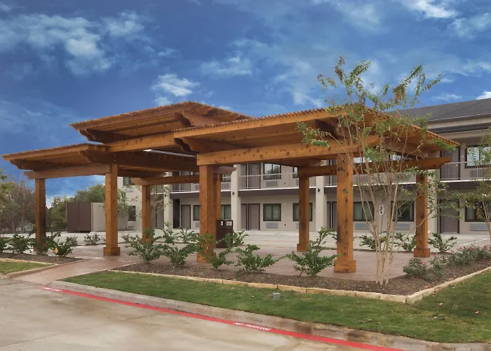 Baymont By Wyndham Bryan College Station