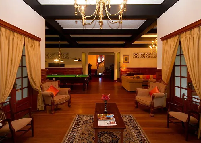 Governor'S Mansion