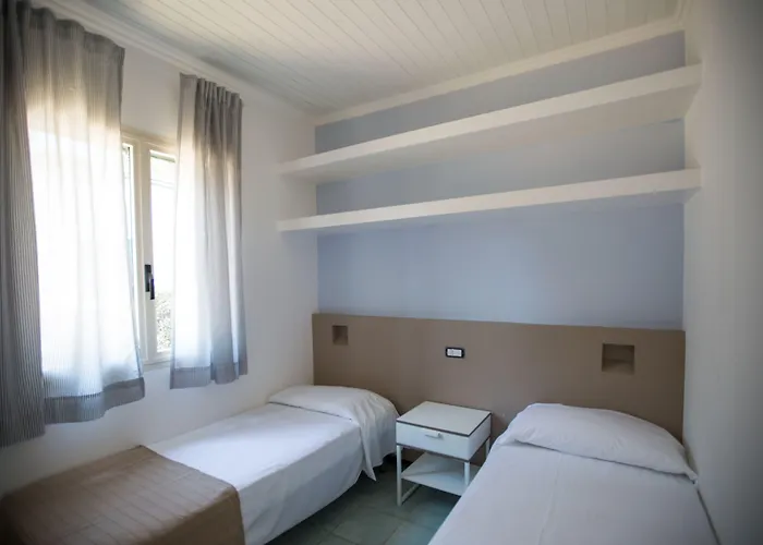 Happy Camp Mobile Homes In Camping Village Paestum