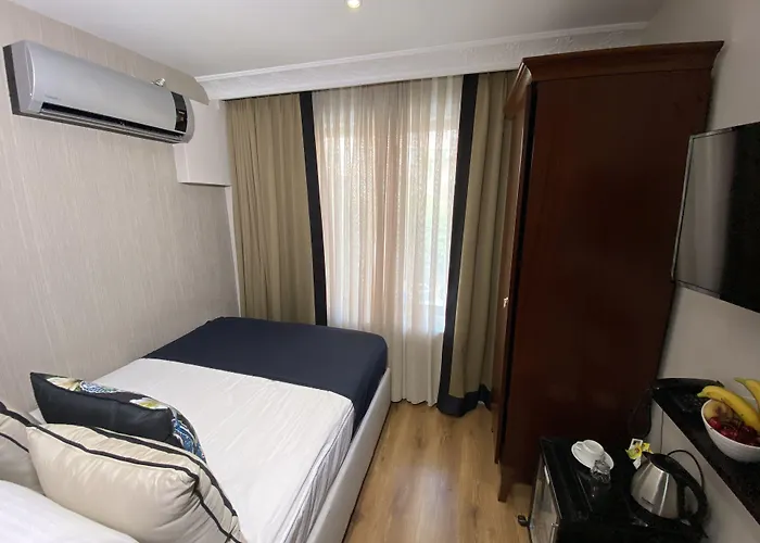 Four Doors Hotel