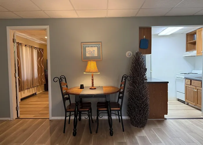 Skaneateles Inn On 20