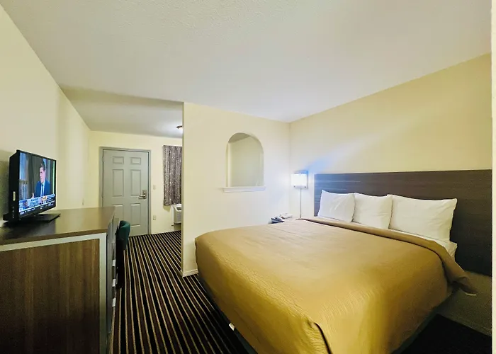 Suite 16 Motel
