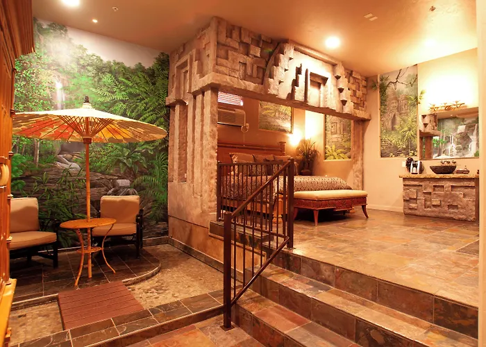 Destinations Inn Theme Rooms