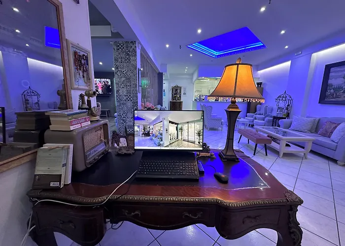 Thalia Deco City & Beach Hotel