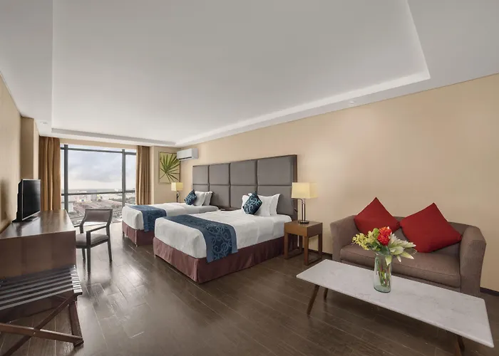 Golden Phoenix Hotel - Manila