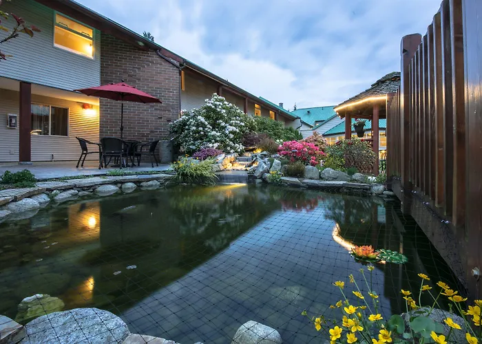 Gibsons Garden Hotel