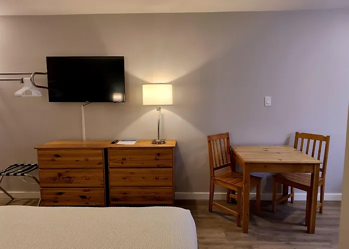 Fireweed Motel