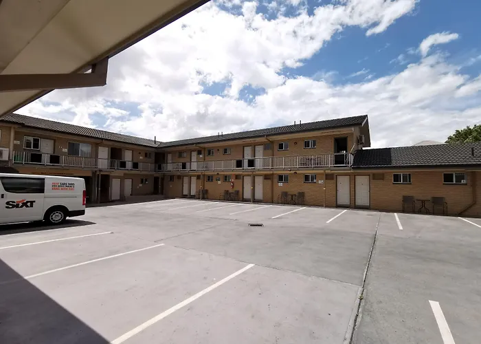 Leichhardt Motor Inn