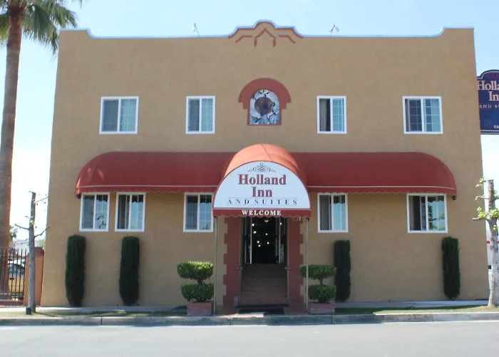 Holland Inn And Suites