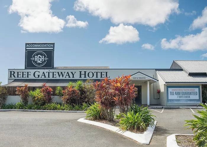 Reef Gateway Hotel
