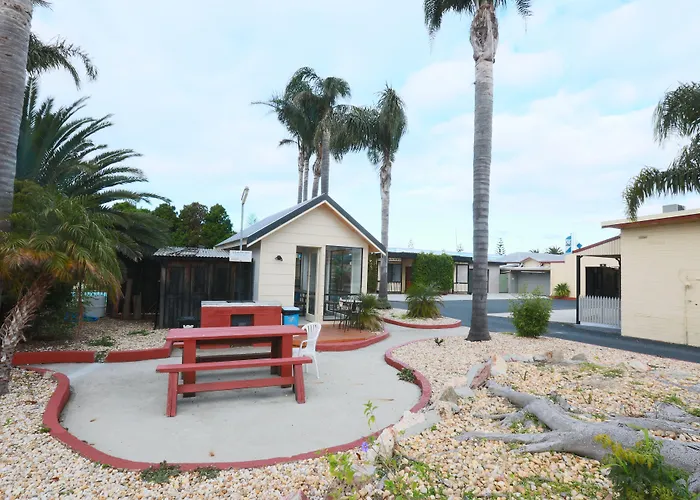 The Esplanade Motel