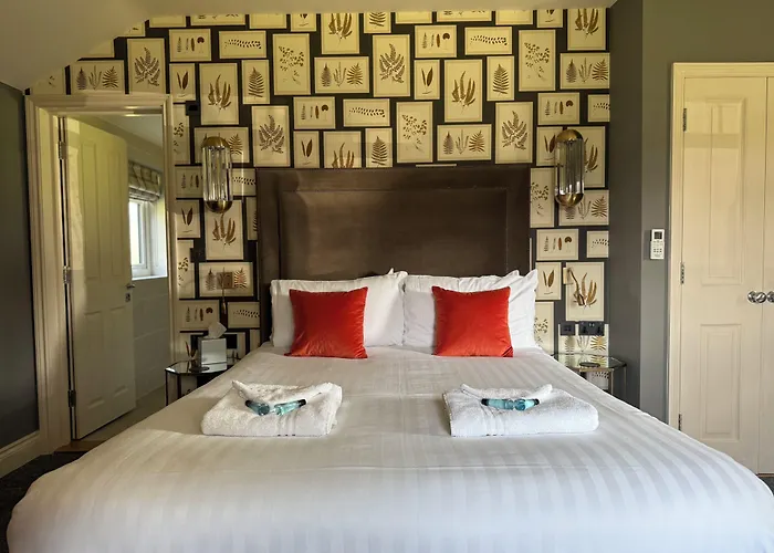 Elveden Inn