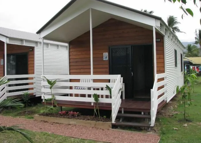 Cardwell Beachcomber Motel & Tourist Park