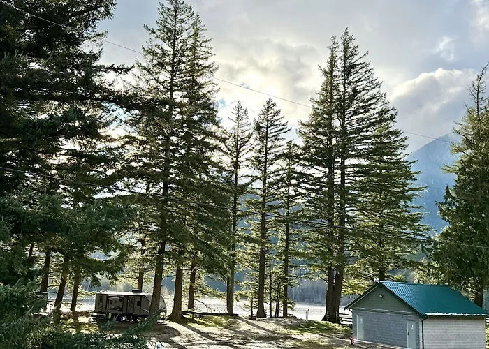 Richca Chalets Resort