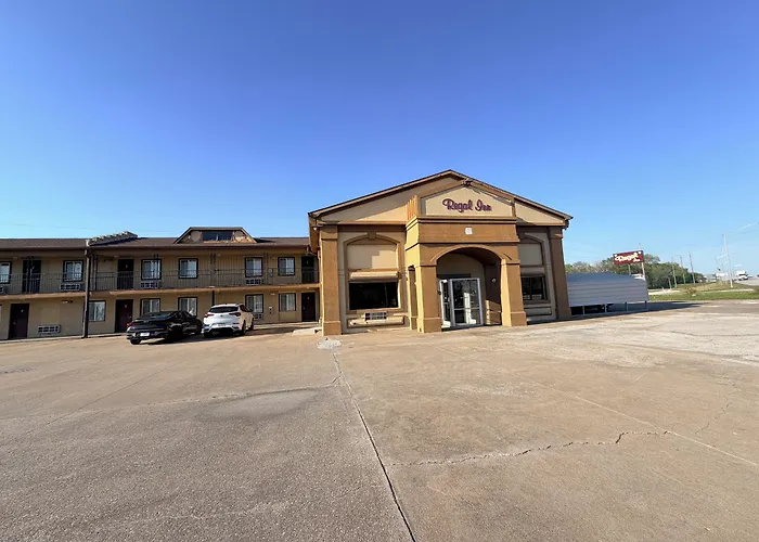 Regal Inn Coffeyville Ks Us 169