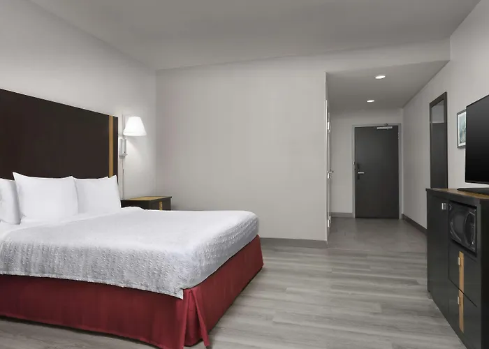 Hampton Inn & Suites El Paso/East