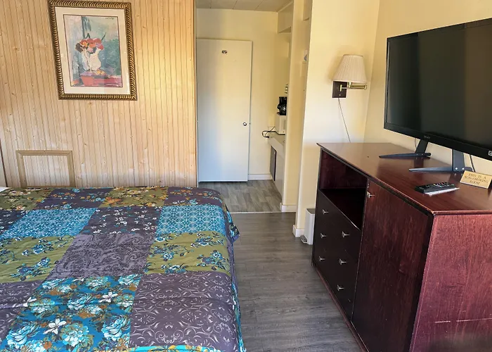 Downtowner Inn
