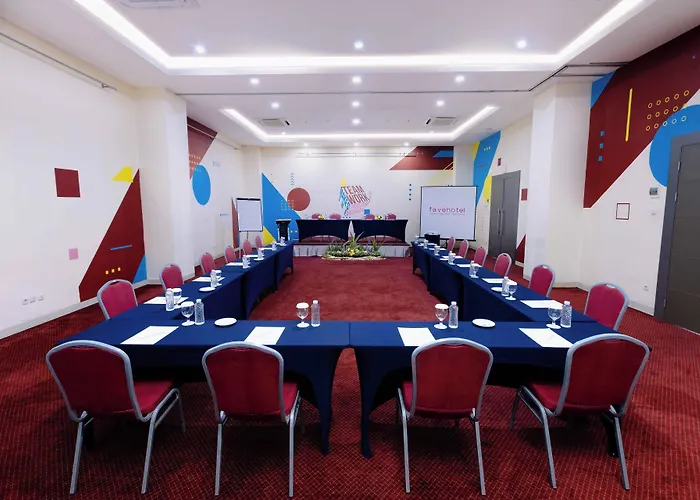 Favehotel Hyper Square