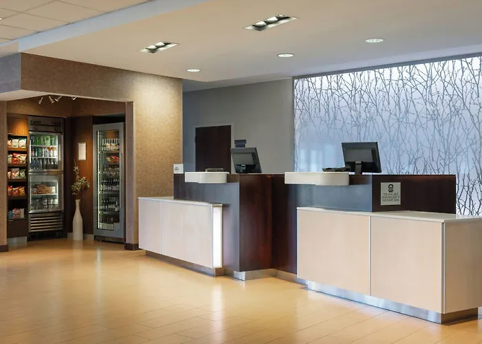 Fairfield Inn & Suites By Marriott Springfield Northampton/Amherst
