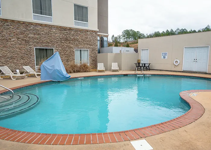 Holiday Inn Guin By Ihg