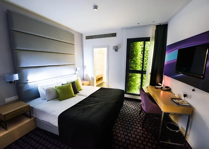 Eyal Hotel By Smart Hotels