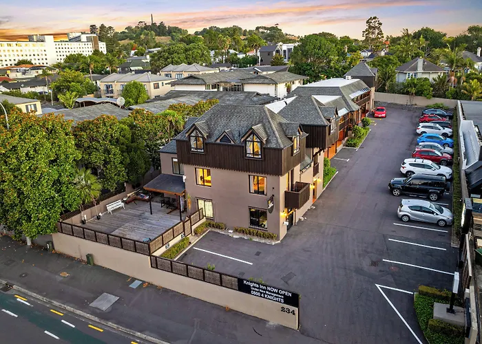 Knights Inn