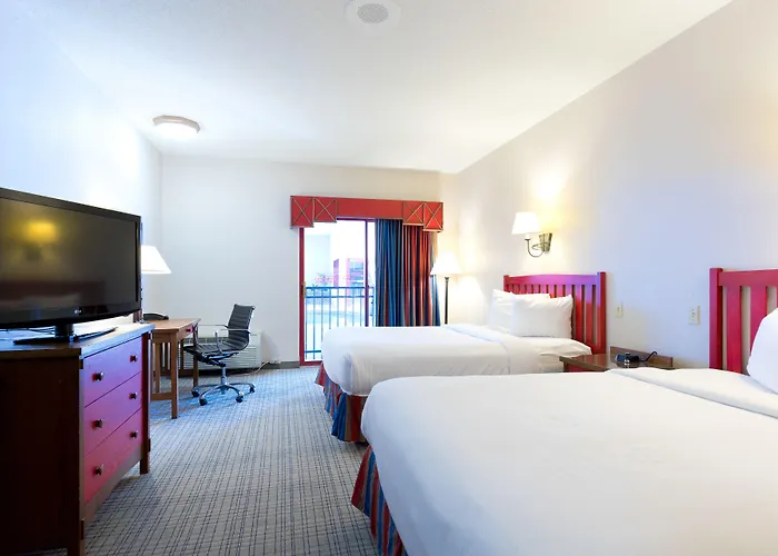 Wildwood Lodge & Suites