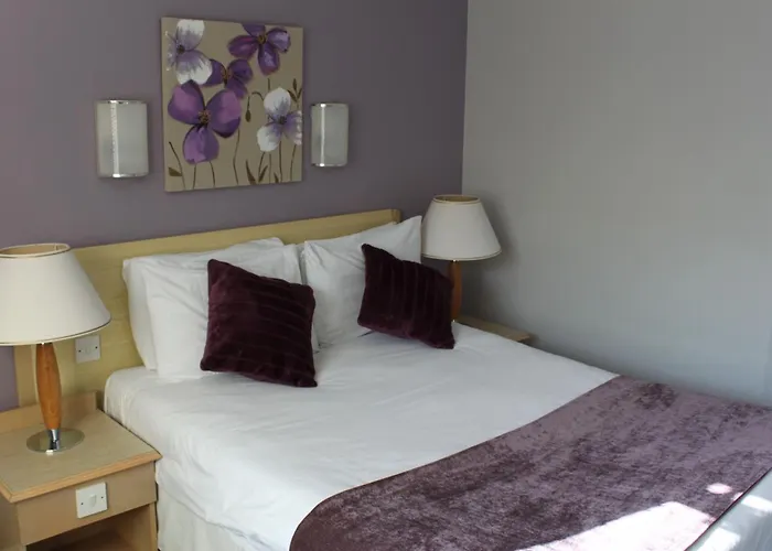 Redwings Lodge Dunstable