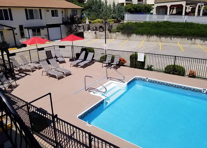 Osoyoos Lakeview Inn & Suites